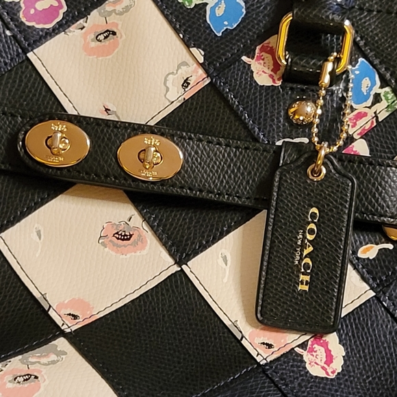 COACH SWAGGER FLORAL PATCHWORK CARRYALL MULTI-COLOR SATCHEL BAG F38210 - Picture 6 of 16